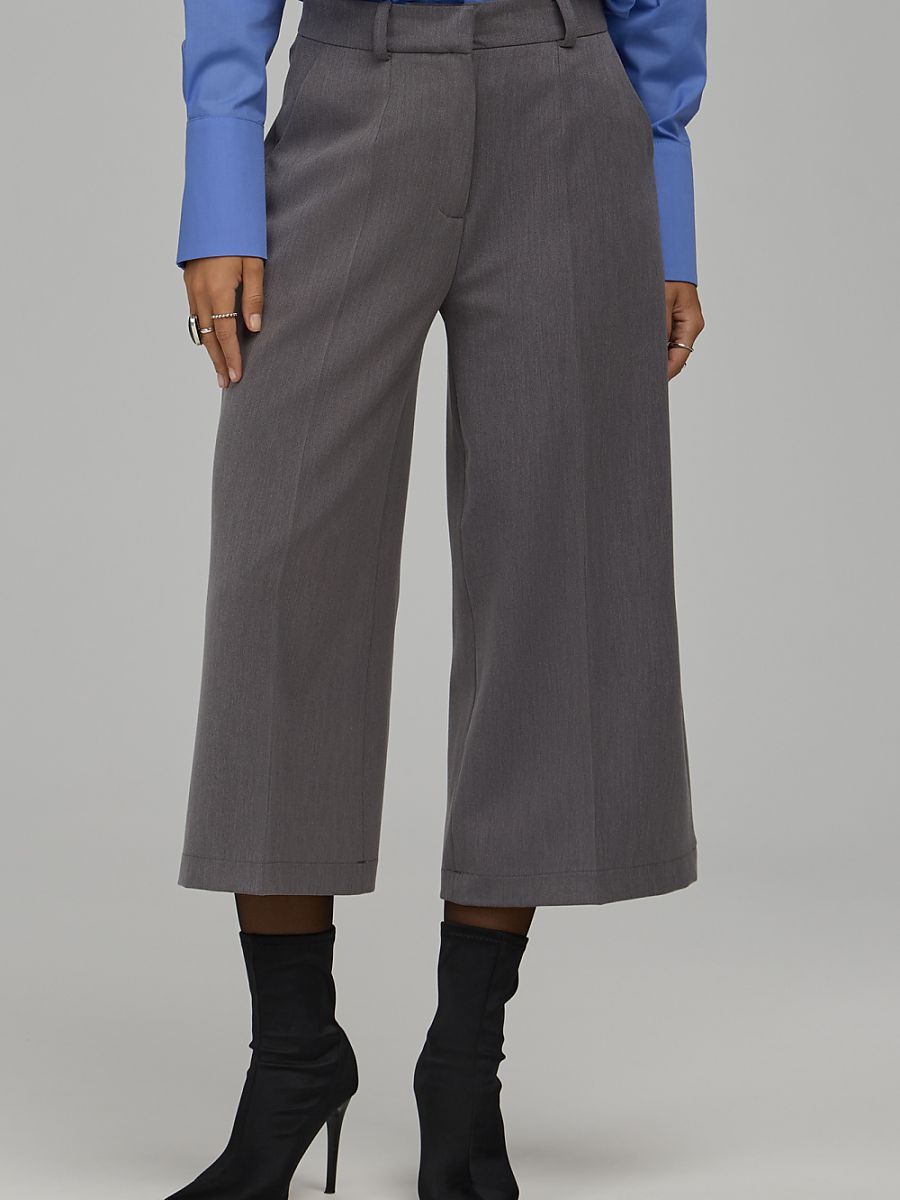  Women trousers model 230986 Nife 