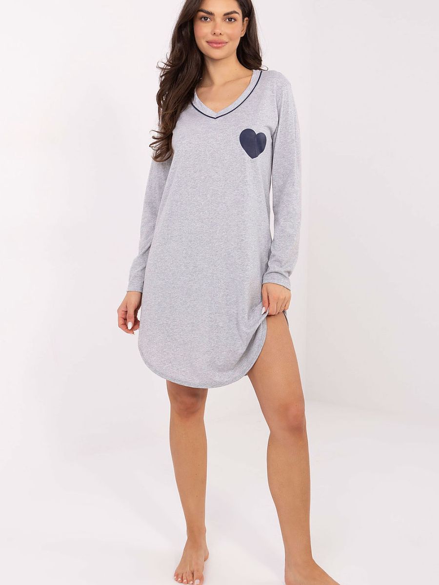  Nightshirt model 221207 Forever Pink 
