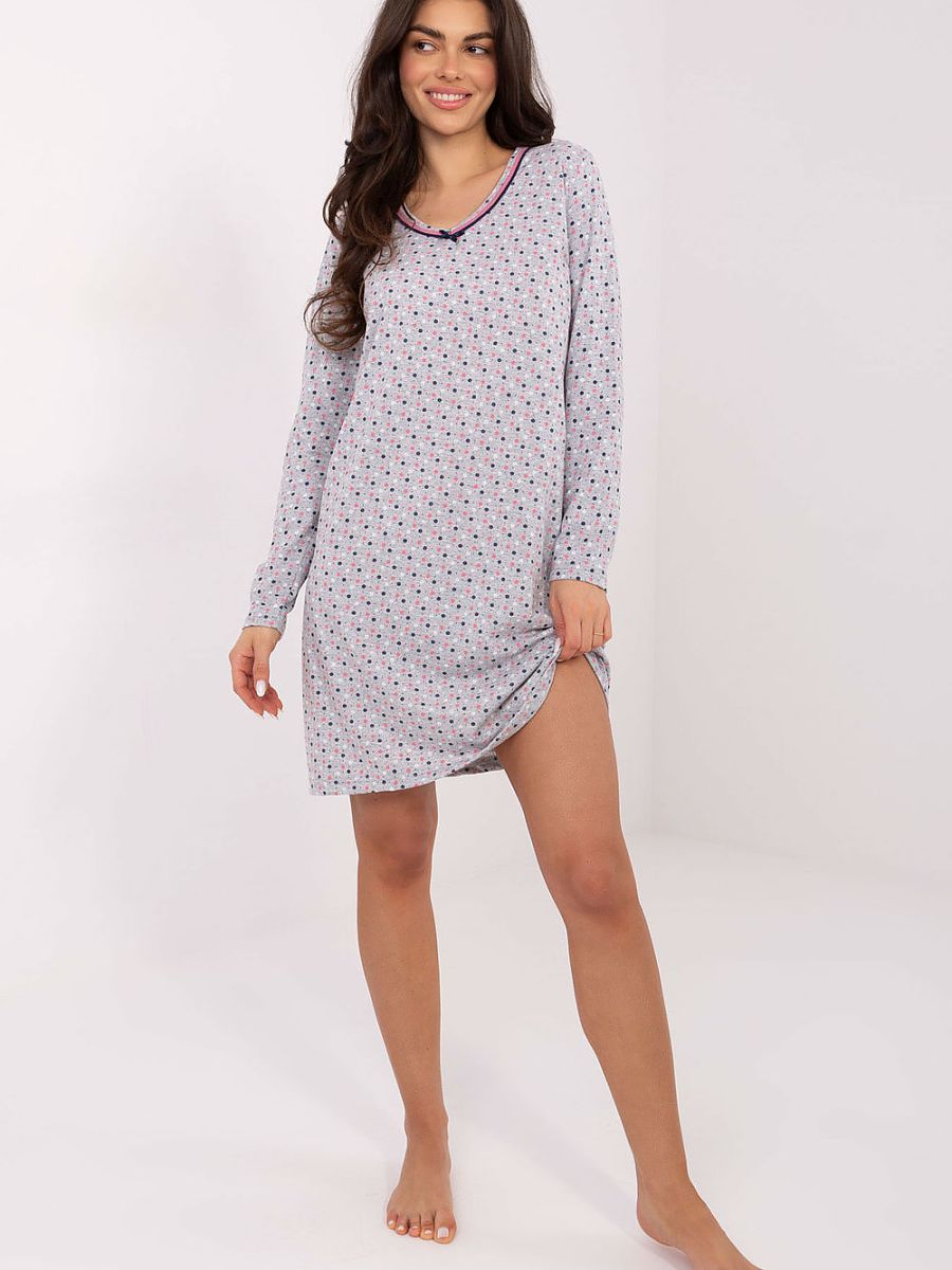  Nightshirt model 221209 Forever Pink 