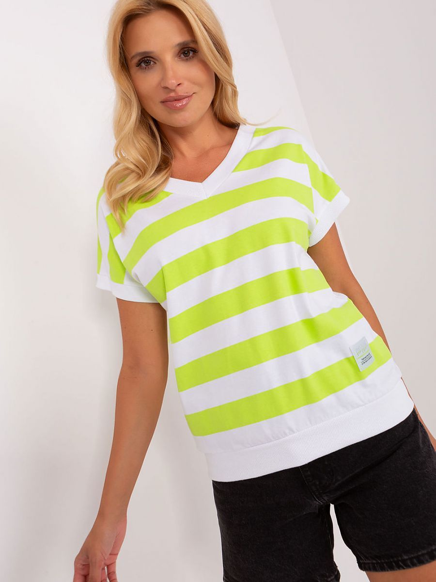  Blouse model 183509 Relevance 