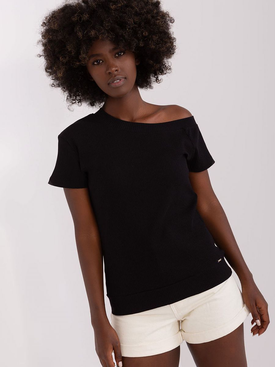  Blouse model 183529 Relevance 
