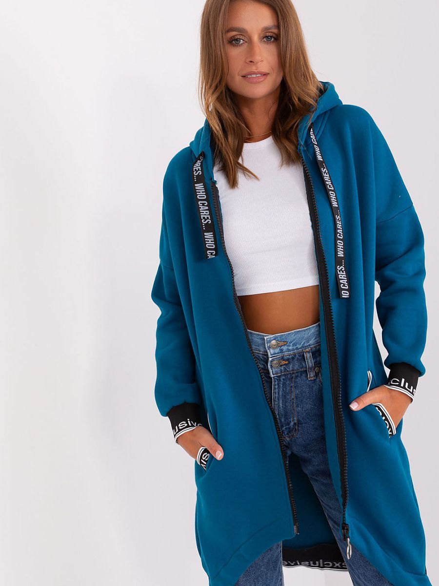  Sweatshirt model 185932 Relevance 