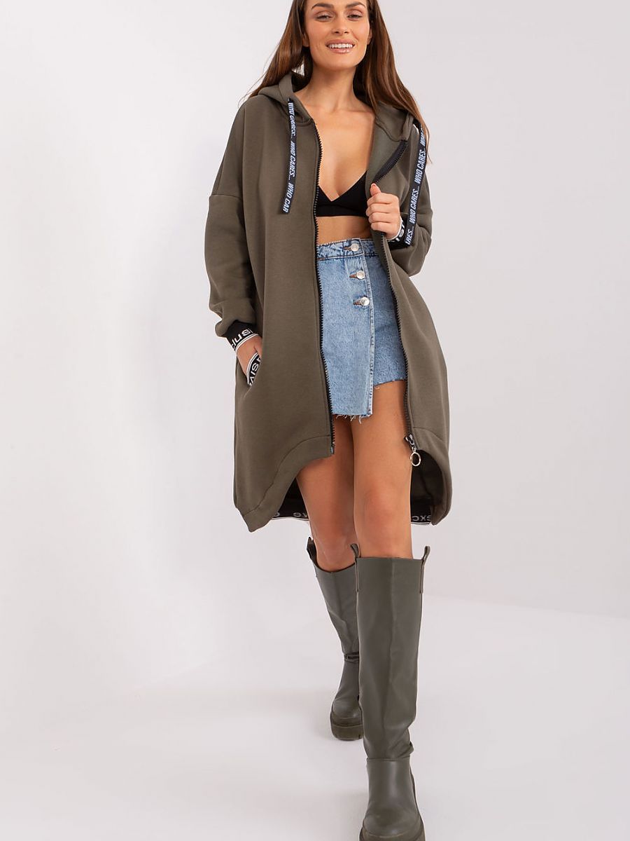  Sweatshirt model 185937 Relevance 