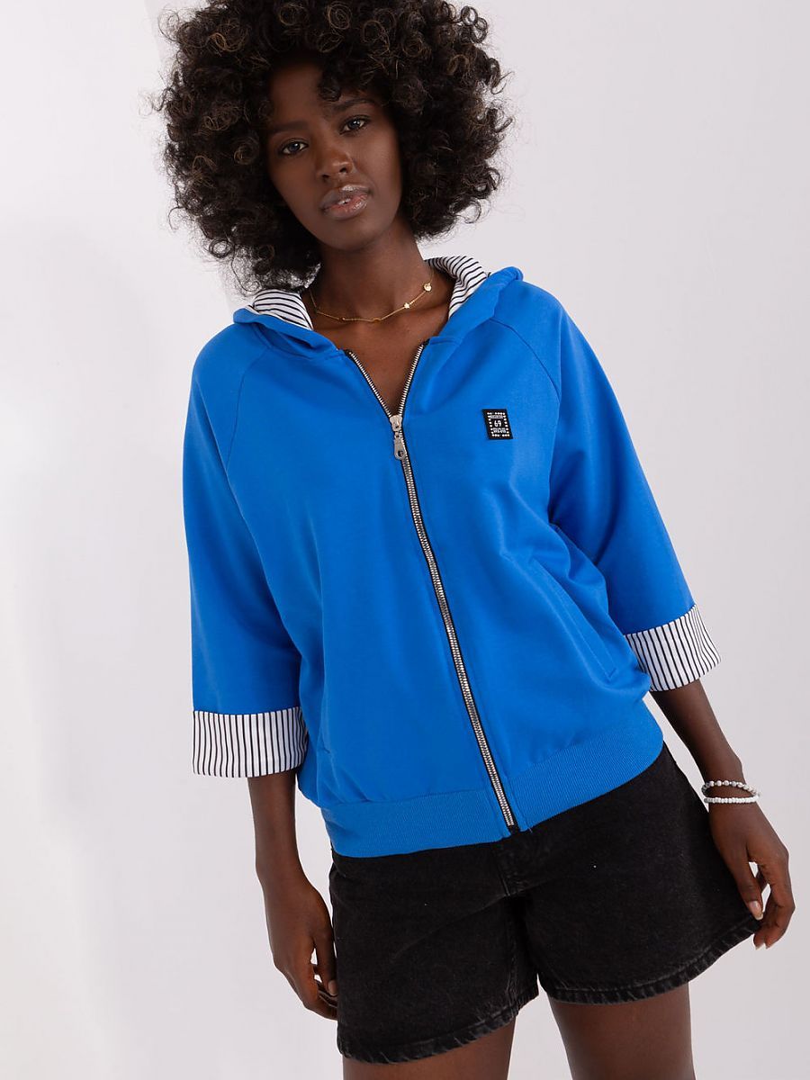  Sweatshirt model 185941 Relevance 