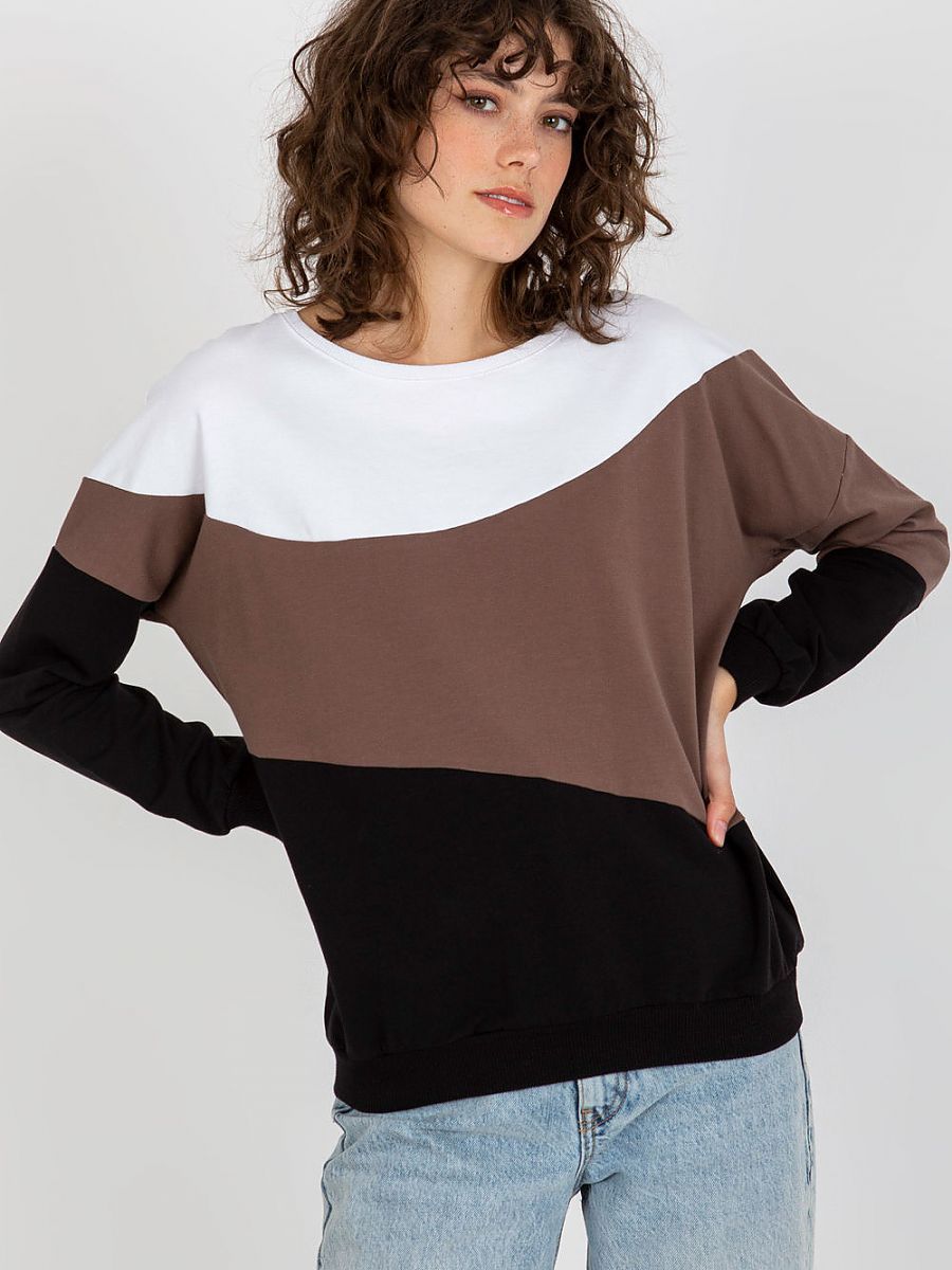  Sweatshirt model 185961 Relevance 