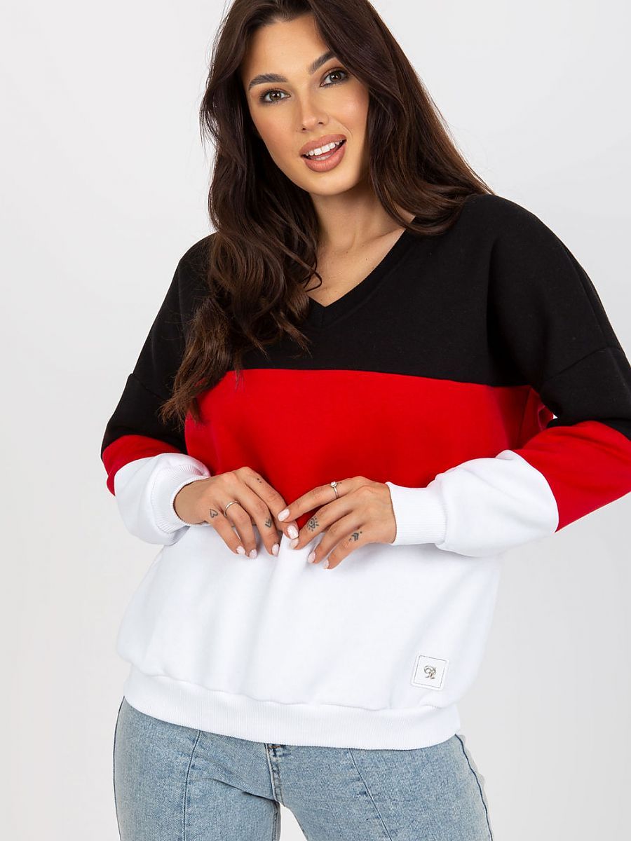  Sweatshirt model 185963 Relevance 