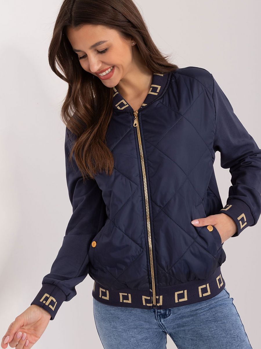  Sweatshirt model 192374 Relevance 