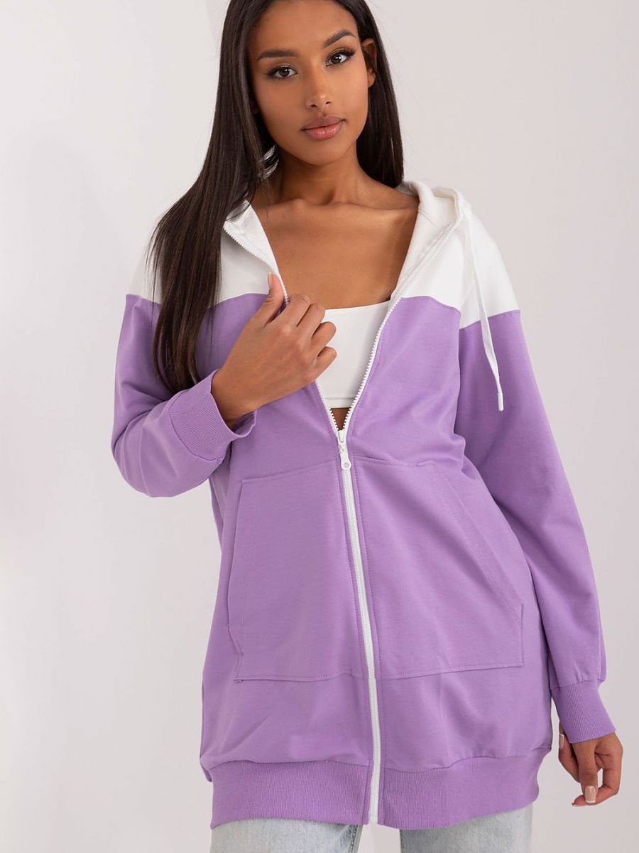  Sweatshirt model 197075 Relevance 