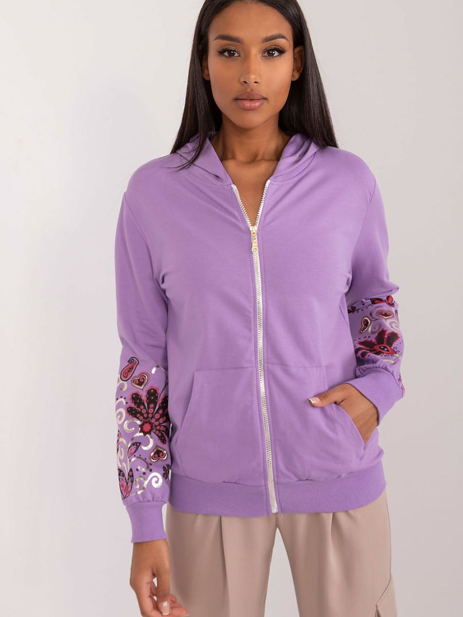  Sweatshirt model 197078 Relevance 