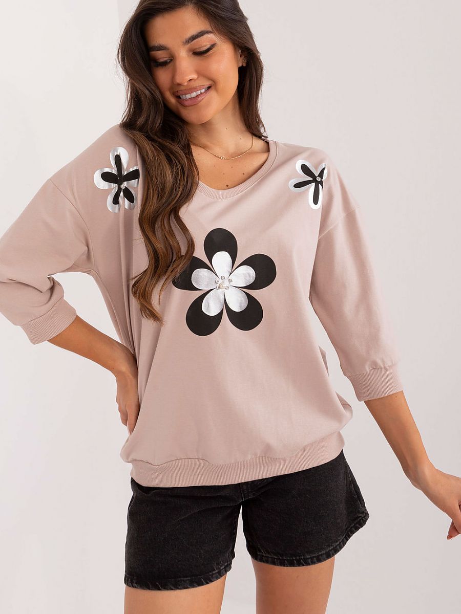  Blouse model 197762 Relevance 
