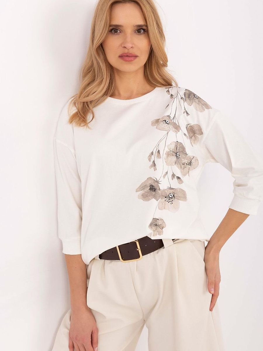 Blouse model 208220 Relevance 