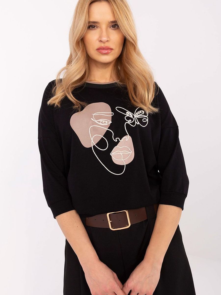  Blouse model 208232 Relevance 