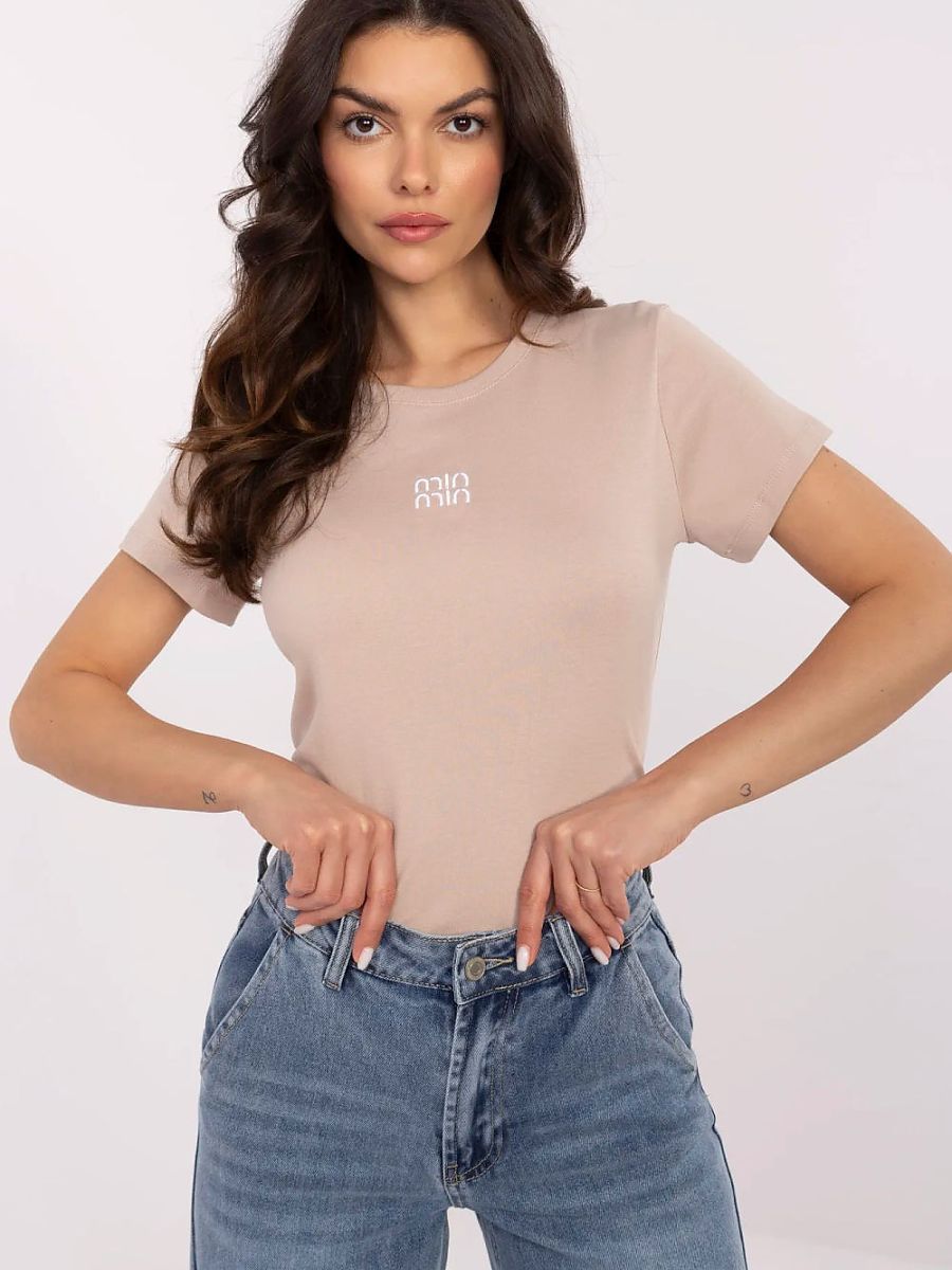  Blouse model 210625 Relevance 