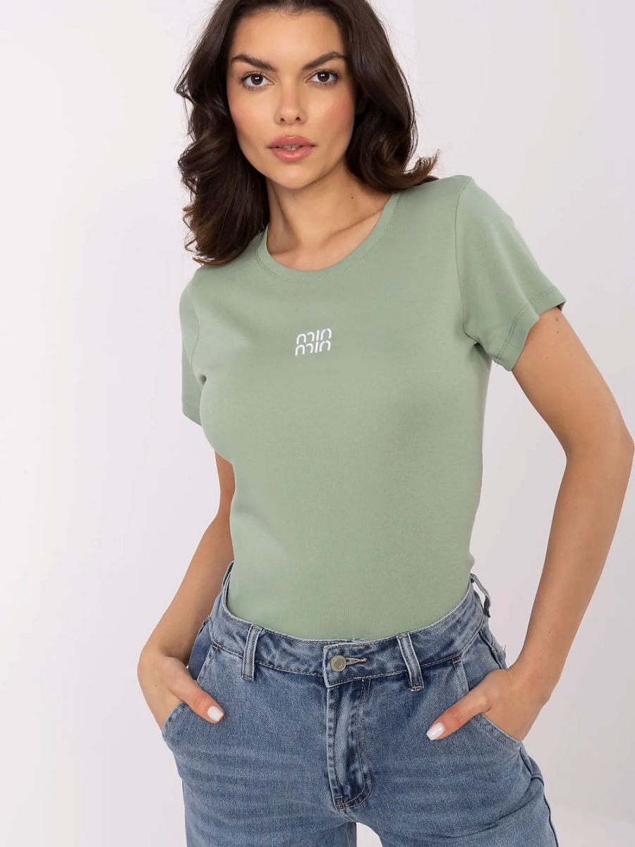  Blouse model 210626 Relevance 