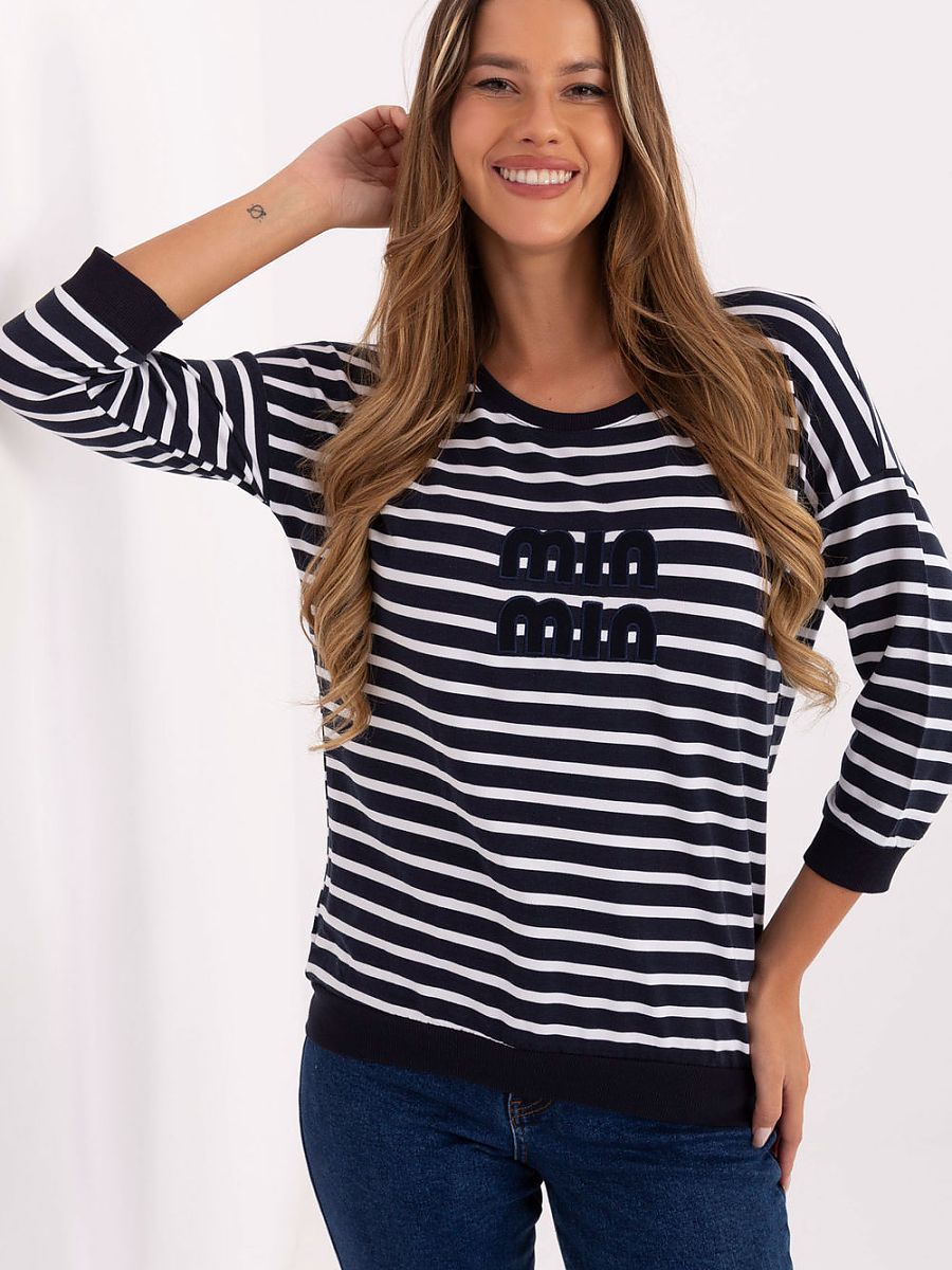  Blouse model 217310 Relevance 