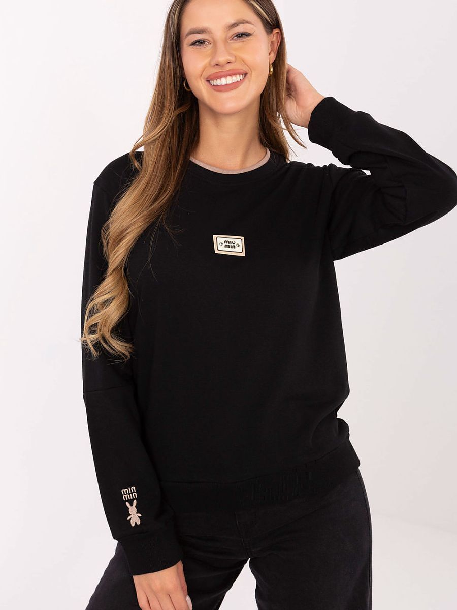  Sweatshirt model 217313 Relevance 