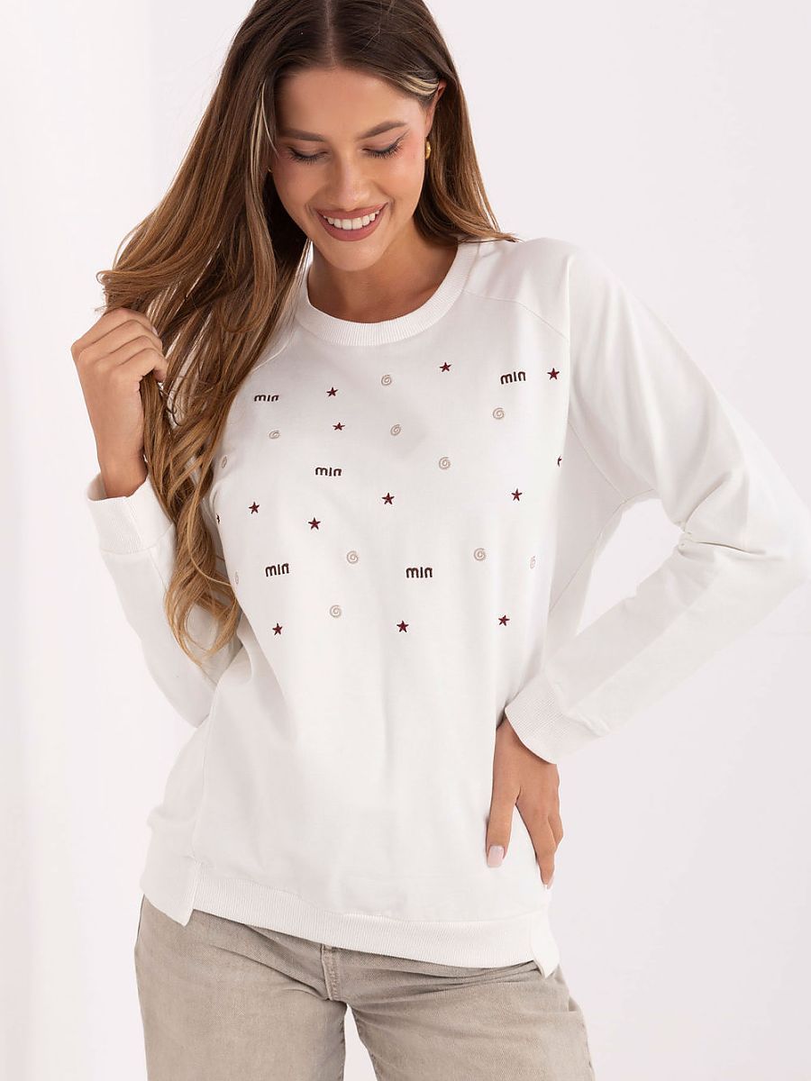  Sweatshirt model 219437 Relevance 
