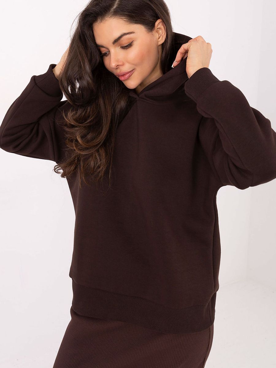  Sweatshirt model 220400 Relevance 