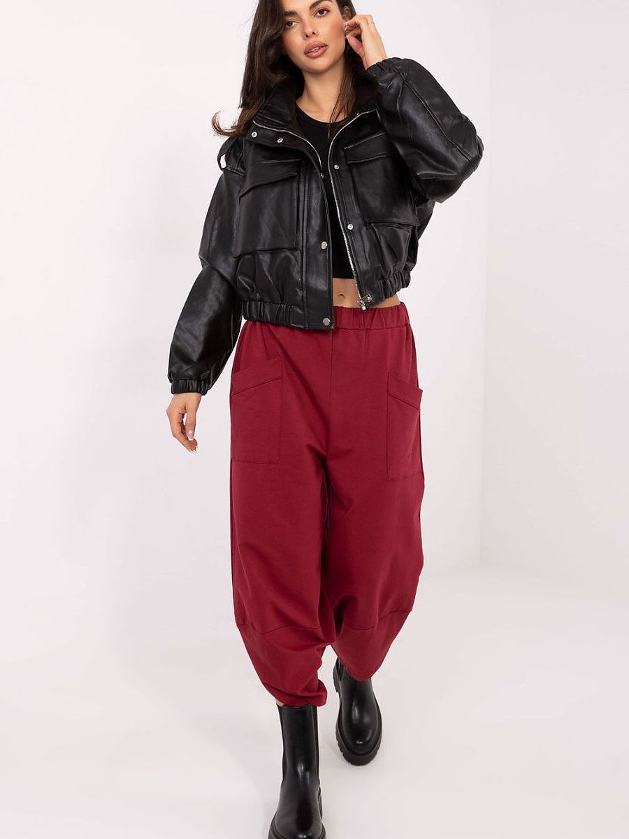 Tracksuit trousers model 220409 Relevance 
