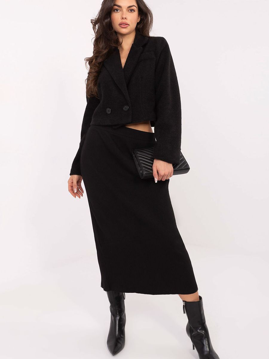  Skirt model 220412 Relevance 