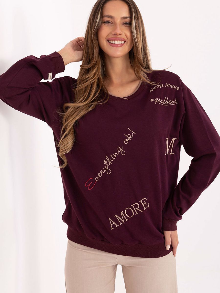  Sweatshirt model 220414 Relevance 