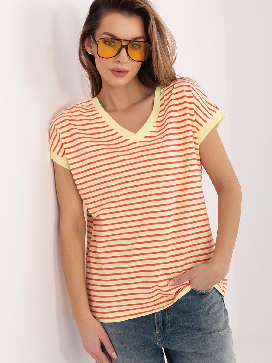  T-shirt model 225463 Relevance 