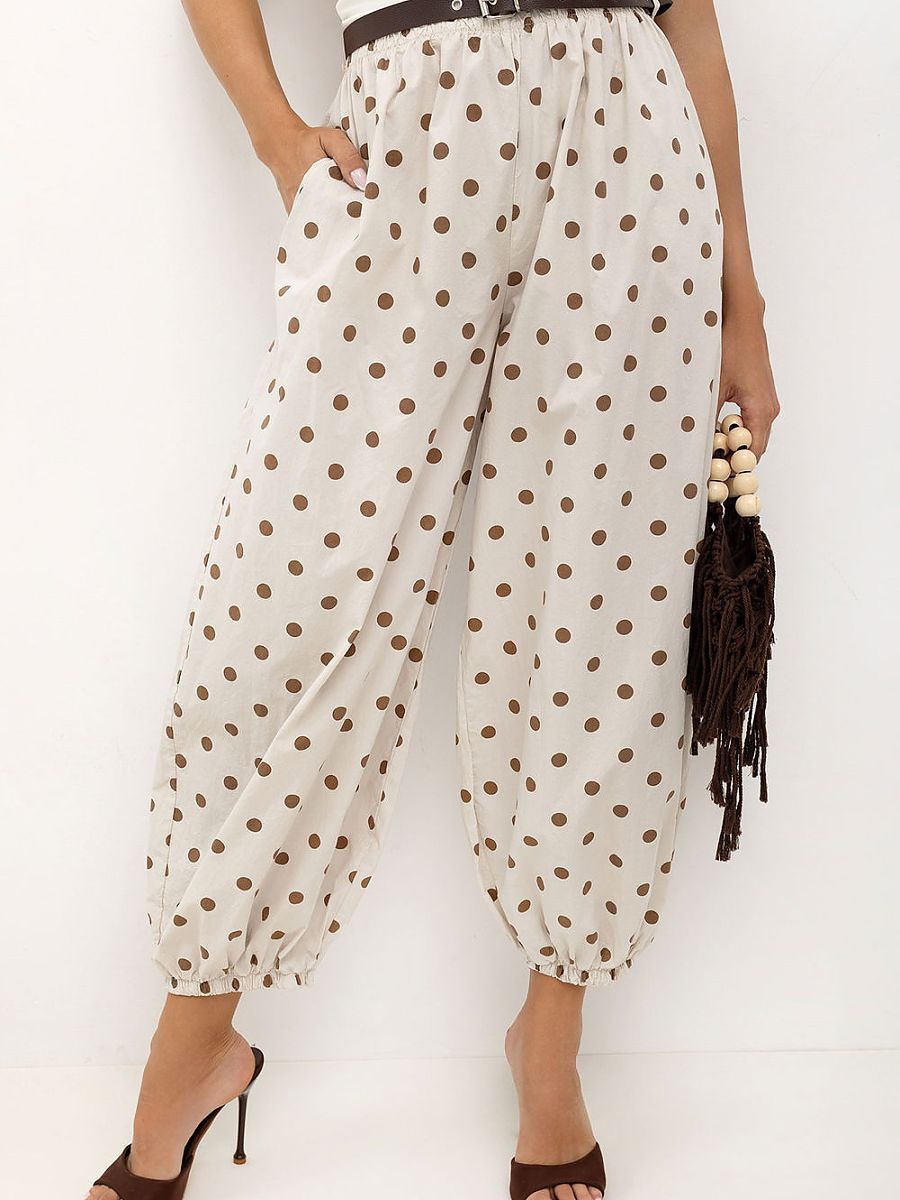  Women trousers model 229936 Italy Moda 