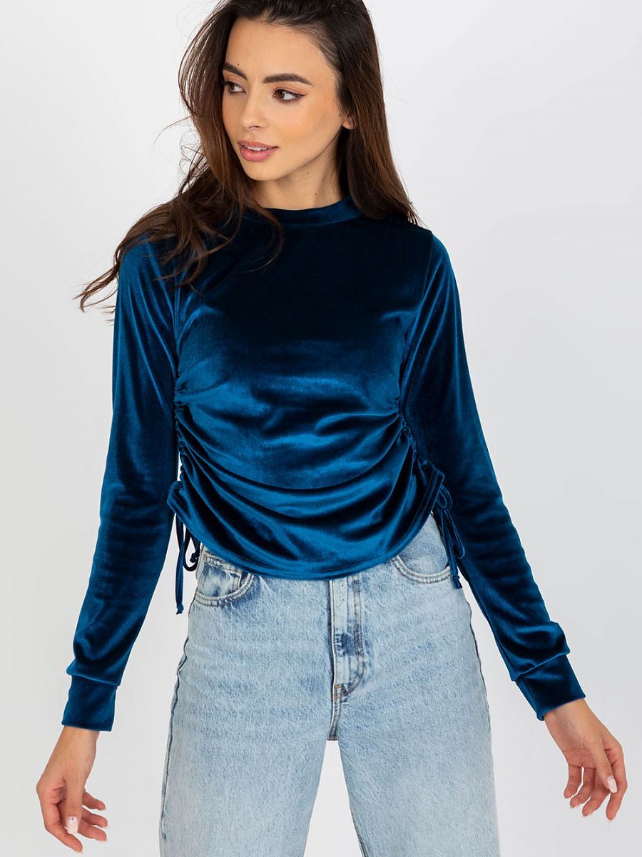  Blouse model 173318 Lakerta 