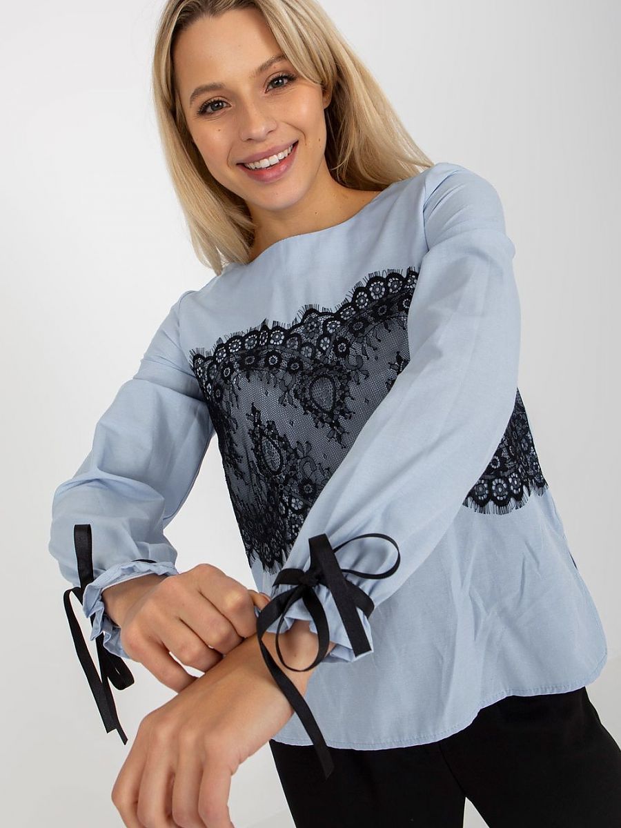  Blouse model 174463 Lakerta 