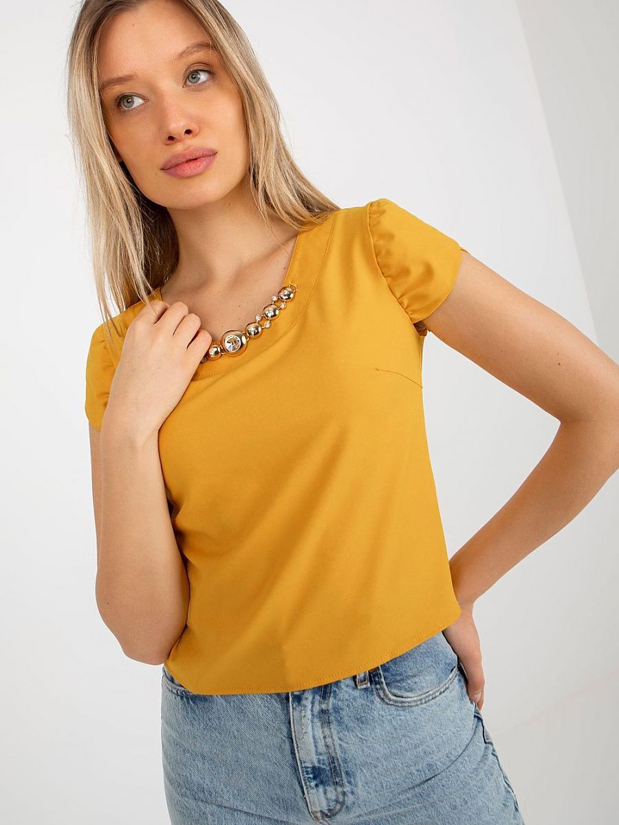  Blouse model 182276 Lakerta 