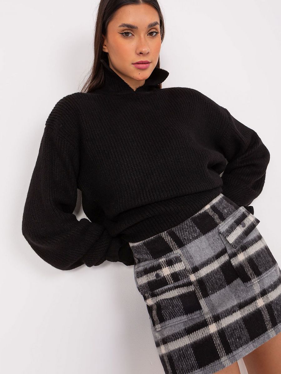  Short skirt model 188808 Lakerta 