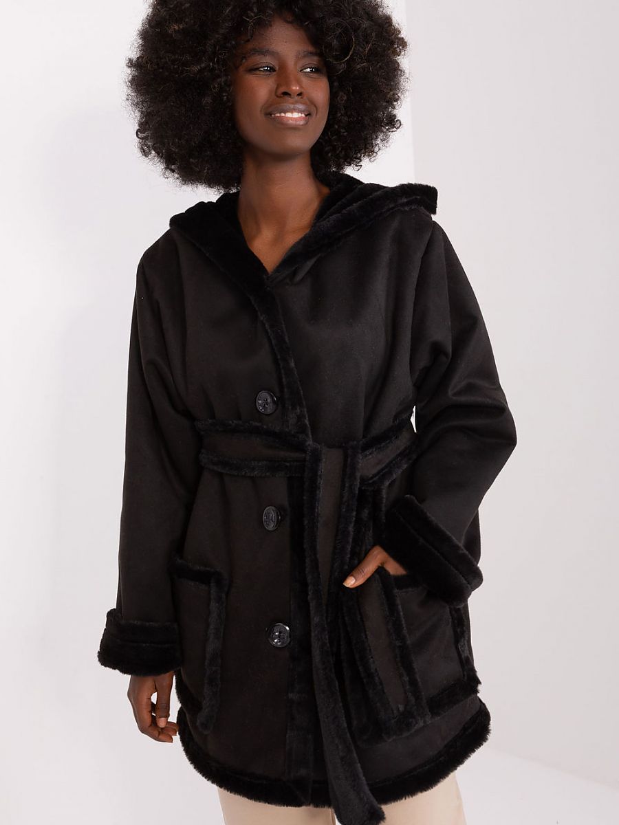  Coat model 191136 Lakerta 