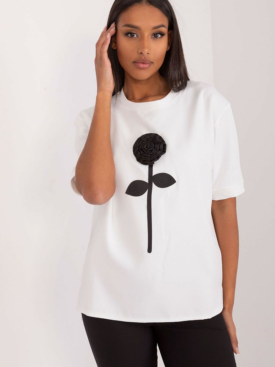  Blouse model 197052 Lakerta 