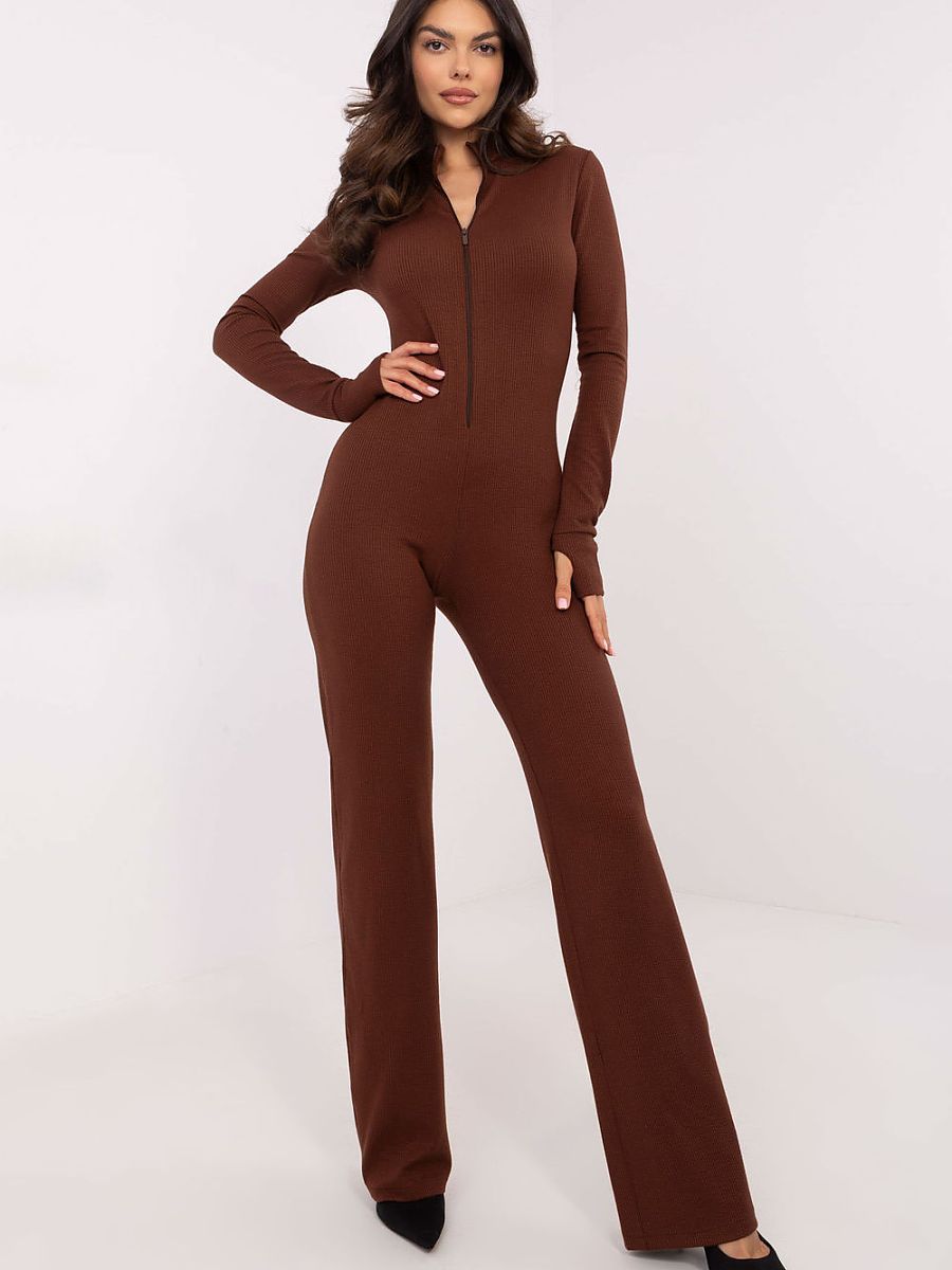  Suit model 203860 Lakerta 