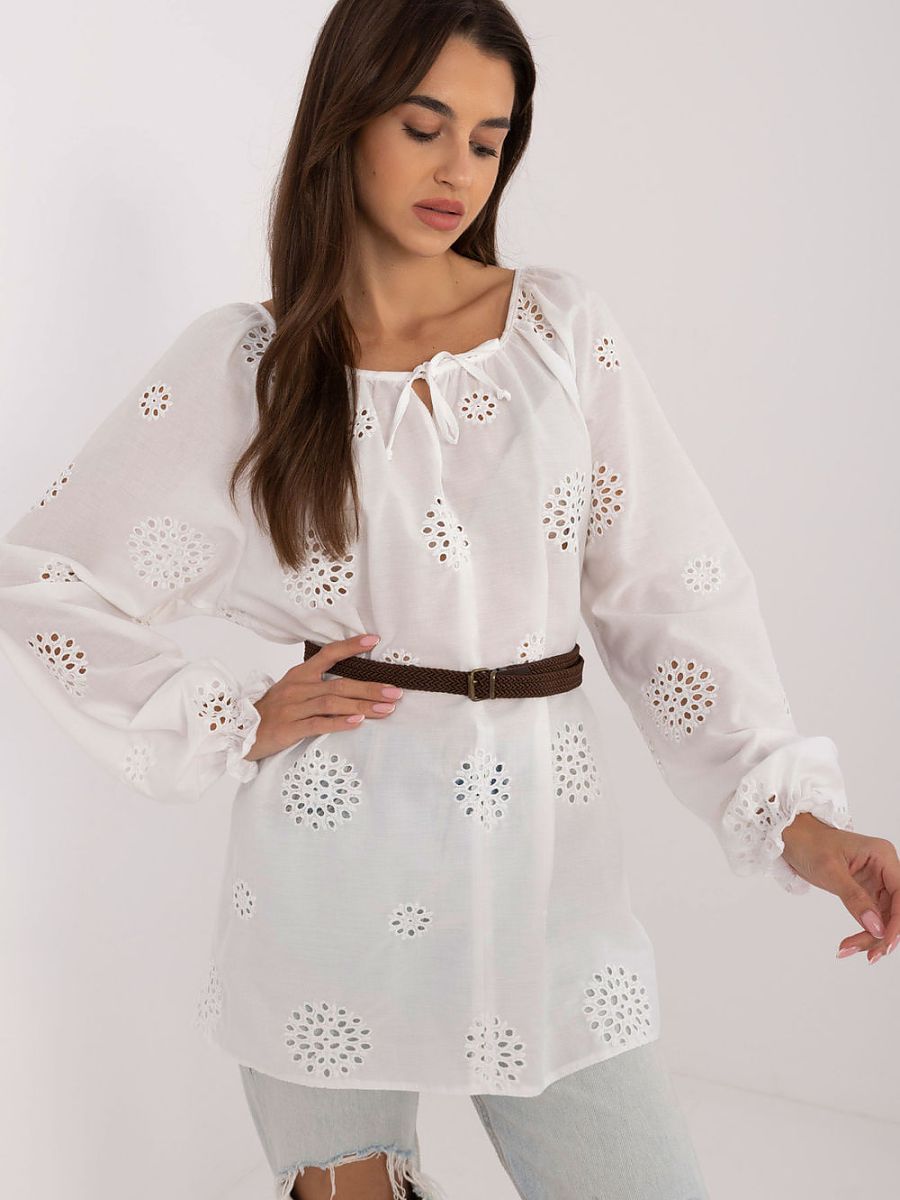  Blouse model 214450 Lakerta 