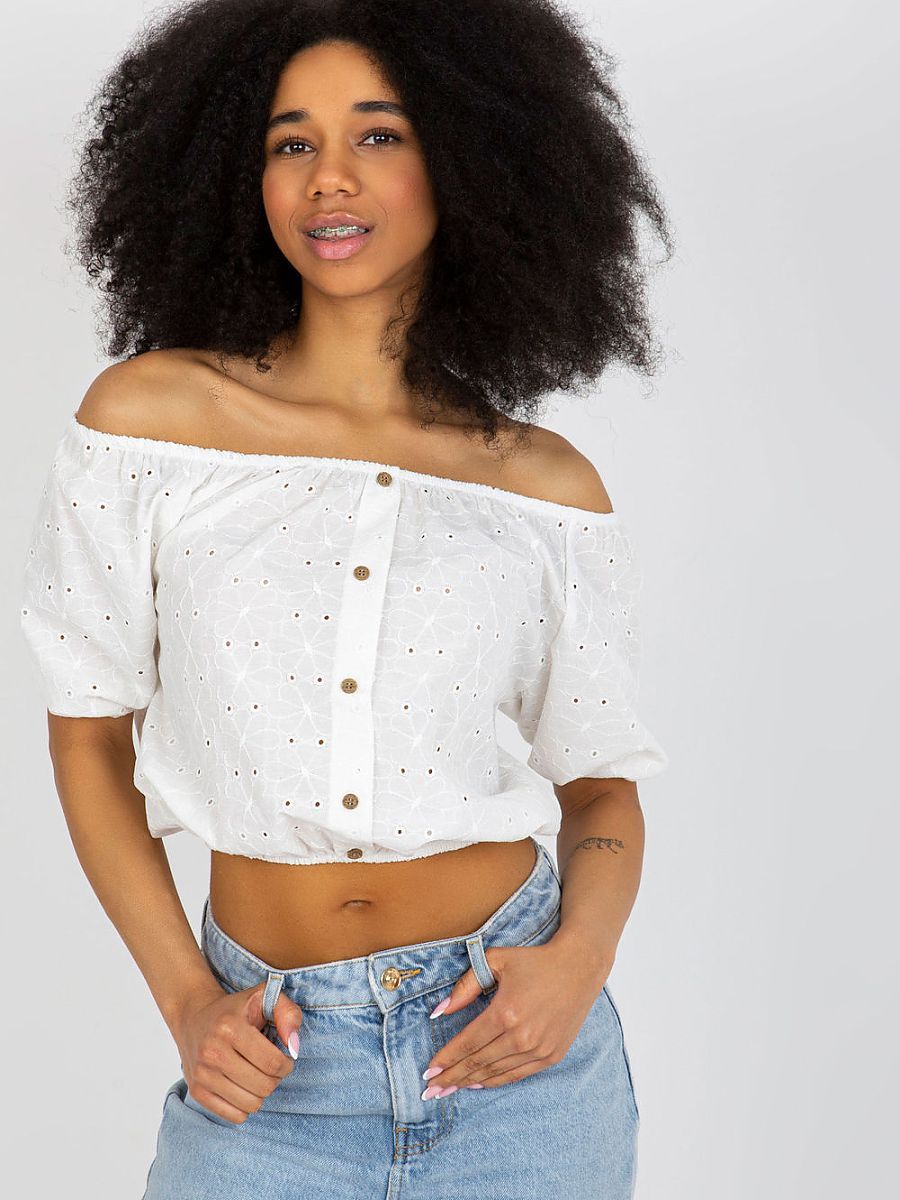  Blouse model 216207 Lakerta 