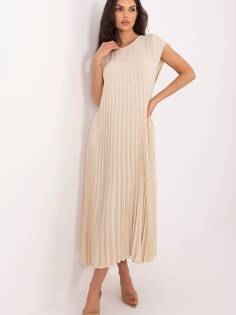  Daydress model 225853 Rue Paris 
