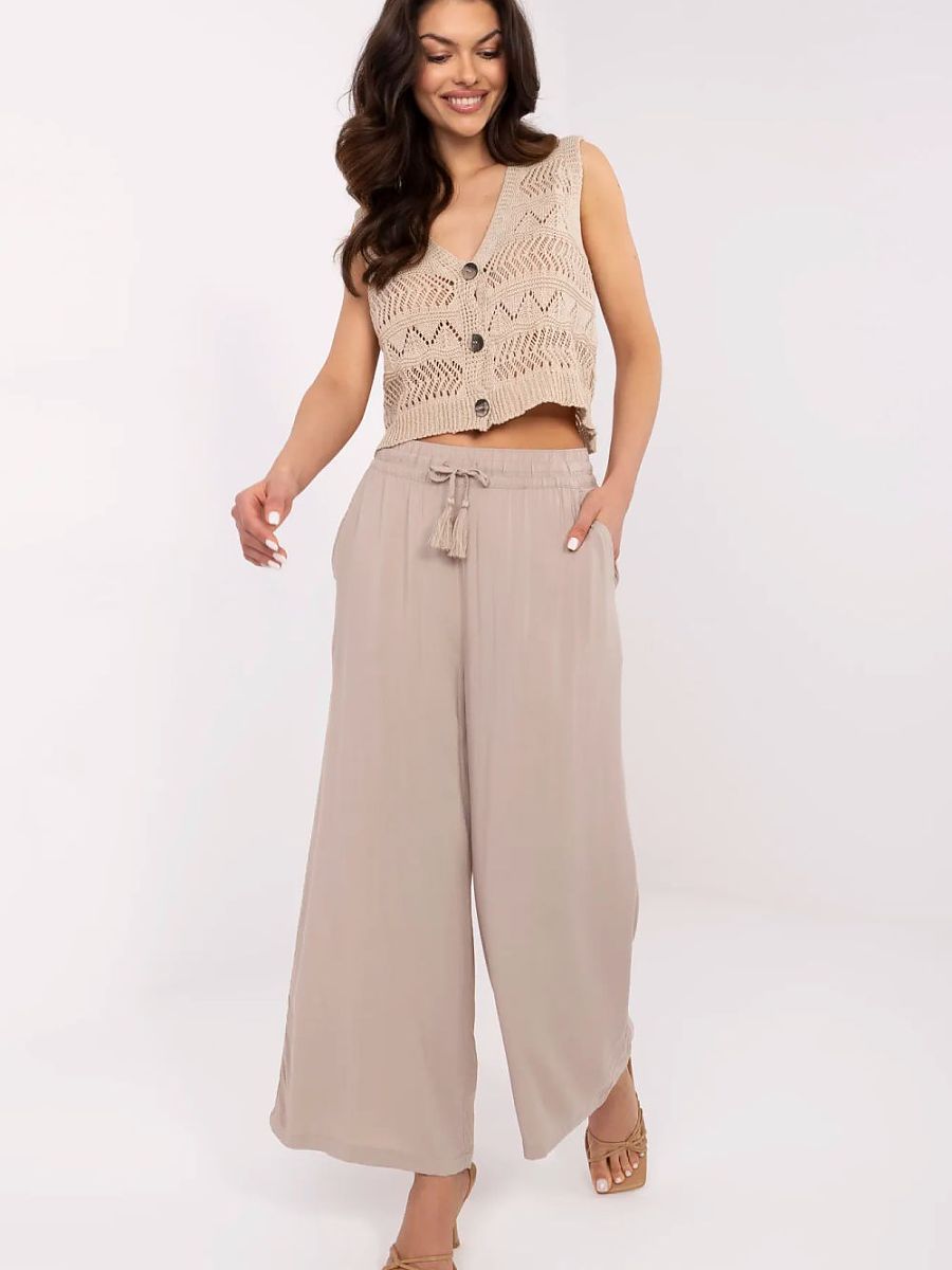  Women trousers model 211492 Sublevel 
