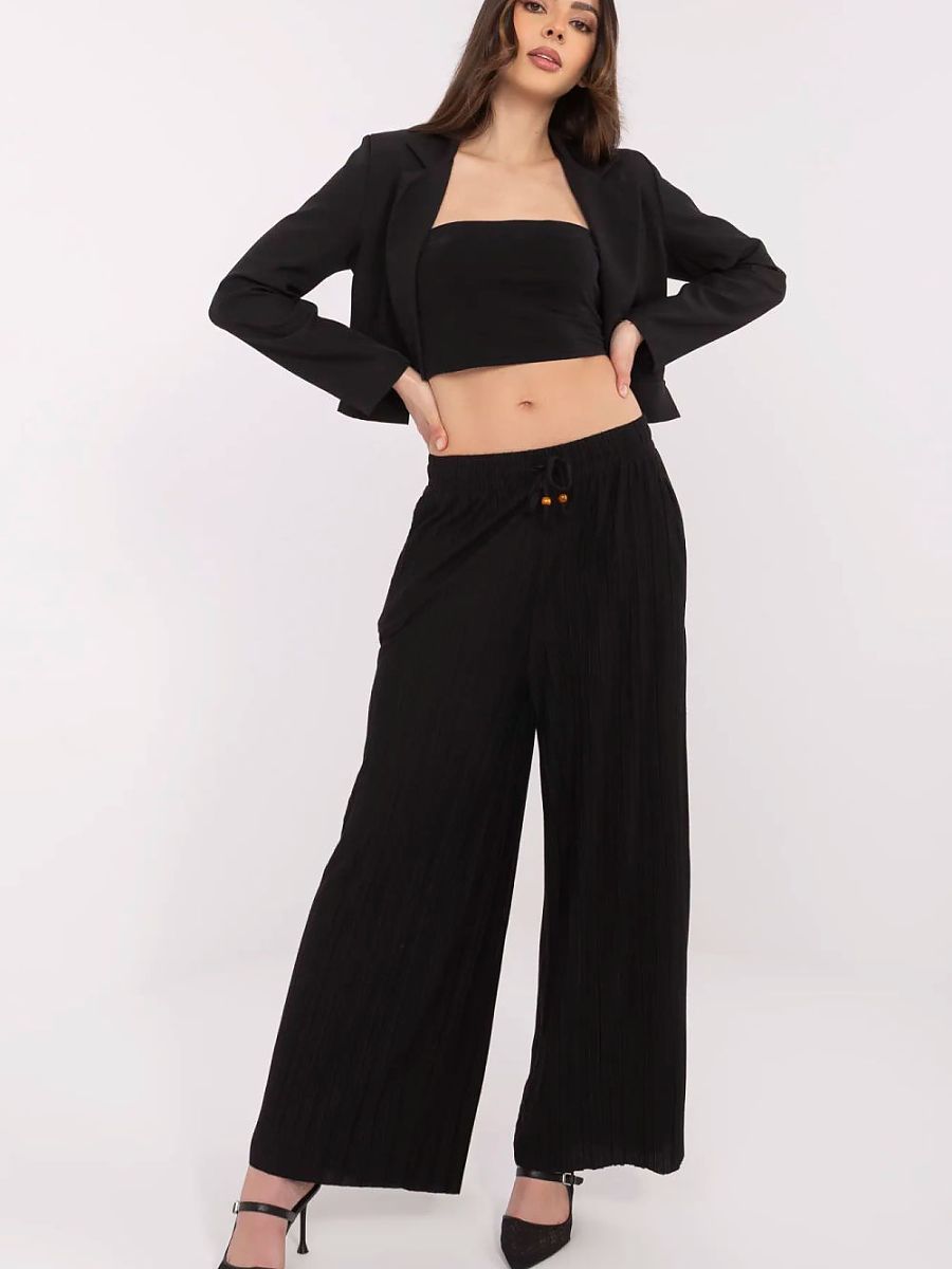  Women trousers model 212667 Sublevel 